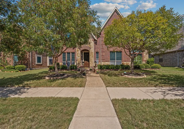 Photo 1 of Sale Pending at 3360 Country Glen Trl, Frisco, TX 75034 | MLS# 21202816 | Listing updated on 2026-09-24