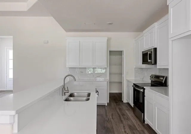 Photo 3 of Sale Pending at 180 Nix Dr, Emory, TX 75440 | MLS# 21203463 | Listing updated on 2026-07-07