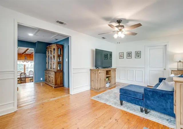Photo 3 of Single family home for sale at 3705 Collinwood Ave, Fort Worth, TX 76107 | MLS# 21203474 | Listing updated on 2026-08-29