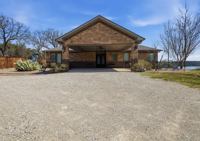 Photo 3 of Single family home for sale at 186 Long Dr, Palo Pinto, TX 76484 | MLS# 21202299 | Listing updated on 2026-08-20