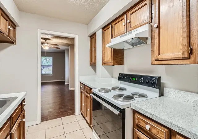 Photo 3 of Single family home for sale at 806 Prairie Creek Dr, Princeton, TX 75407 | MLS# 21203585 | Listing updated on 2026-07-24