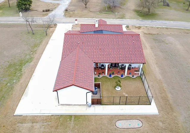 Homes for sale in Kerens, TX | 3233 Francisco Bay Dr, Kerens, TX 75144 | MLS# 21163433