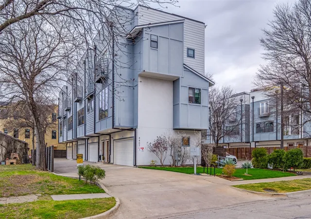 Homes for sale in Dallas, TX | 4407 Munger Ave #3, Dallas, TX 75204 | MLS# 21202958