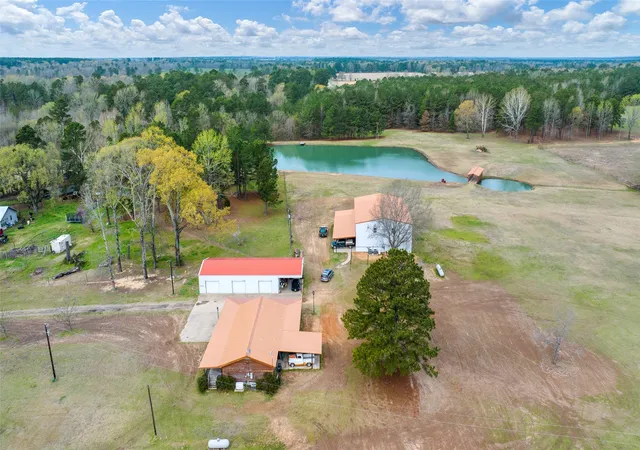 Homes for sale in Bagwell, TX | 2964 Fm 2120, Bagwell, TX 75412 | MLS# 21203102