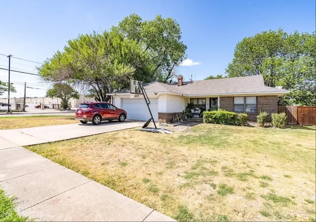 Photo 3 of Multi family home for sale at 1809 Crockett St, Garland, TX 75042 | MLS# 21201261 | Listing updated on 2026-07-10
