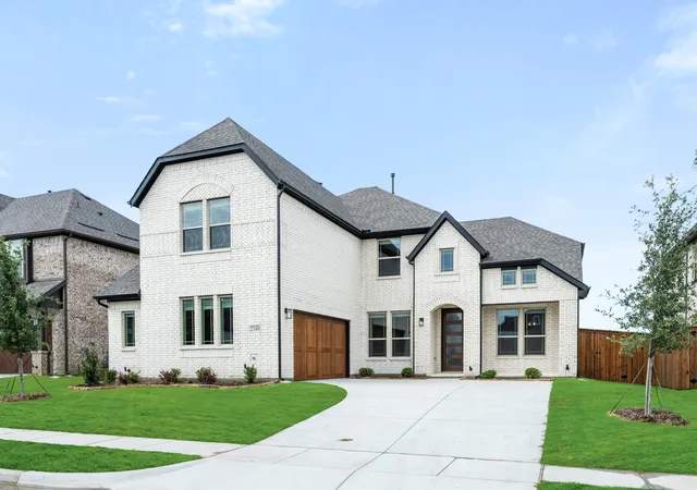 Photo 1 of Single family home for sale at 2349 Flora Dr, Rockwall, TX 75032 | MLS# 21204093 | Listing updated on 2026-10-07