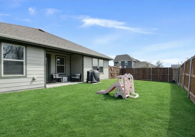 24th image of 11401 Headwater Ct, Providence Village, TX 76227 | MLS# 21204187