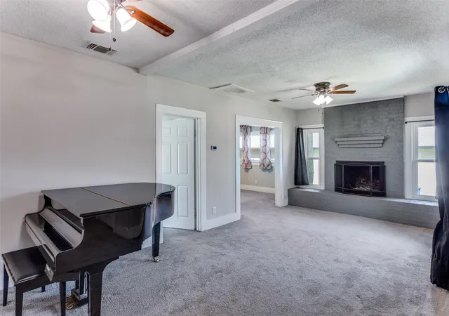 Homes for sale in White Settlement, TX | 826 Mirike Dr, White Settlement, TX 76108 | MLS# 21203120