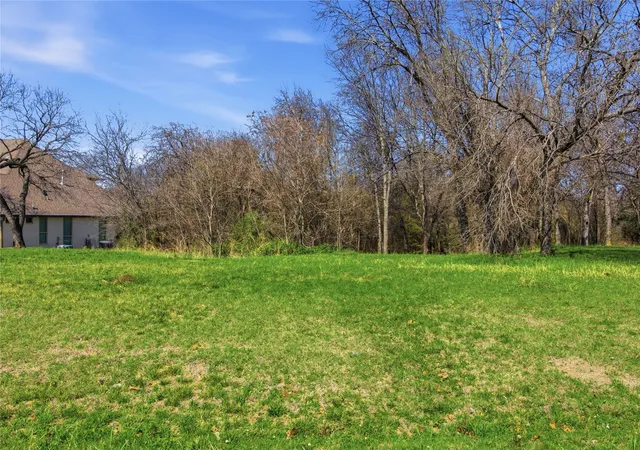 Homes for sale in Cedar Hill, TX | 2611 Creekwood Dr, Cedar Hill, TX 75104 | MLS# 21196933