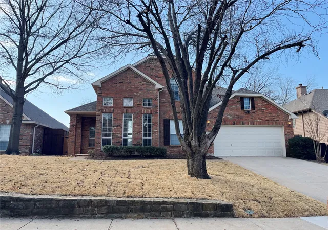 Photo 1 of Sale Pending at 135 Whitney Dr, Lake Dallas, TX 75065 | MLS# 21204180 | Listing updated on 2026-08-26