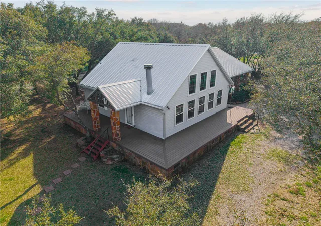Photo 4 of Single family home for sale at 7005 County Road 551, Brownwood, TX 76801 | MLS# 21202491 | Listing updated on 2026-09-22