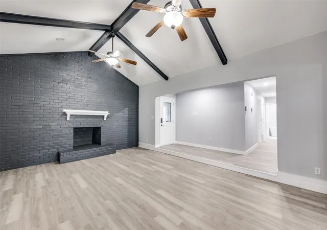 Photo 3 of Single family home for sale at 2006 Elmridge Dr, Arlington, TX 76012 | MLS# 21204861 | Listing updated on 2026-09-17