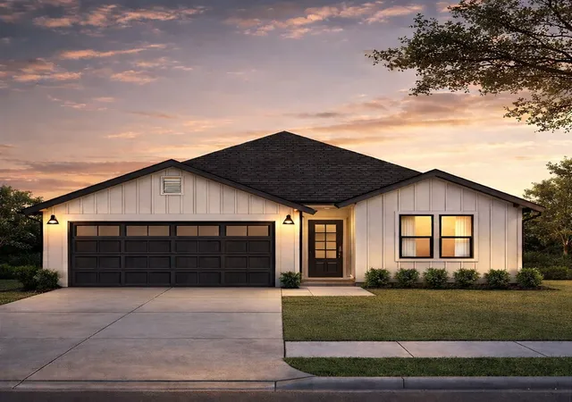 Photo 18 of Single family home for sale at 301 E 14th Ave, Corsicana, TX 75110 | MLS# 21205014 | Listing updated on 2026-08-05