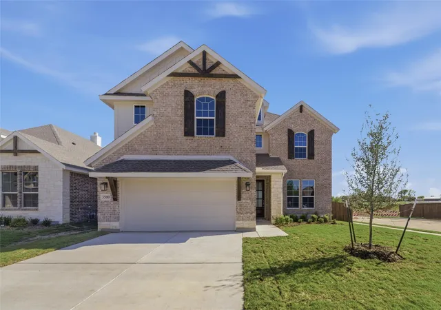 Photo 3 of Sale Pending at 3500 Helena St, Gainesville, TX 76240 | MLS# 21202061 | Listing updated on 2026-08-17