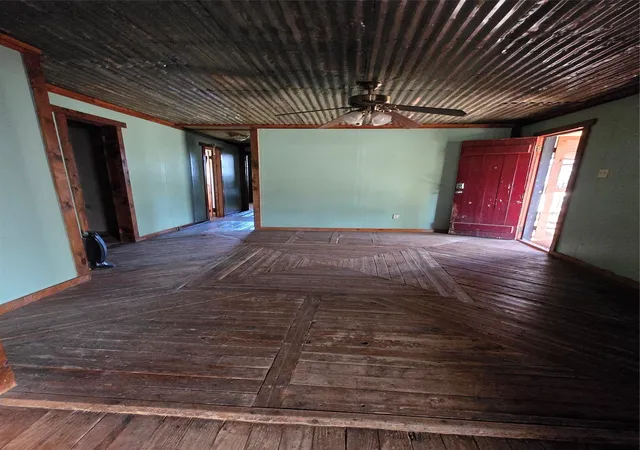 Homes for sale in Coleman, TX | 608 W Ripley St, Coleman, TX 76834 | MLS# 21205088