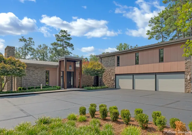 Photo 3 of Single family home for sale at 1675 Robson Rd, Shreveport, LA 71115 | MLS# 21198451 | Listing updated on 2026-07-28