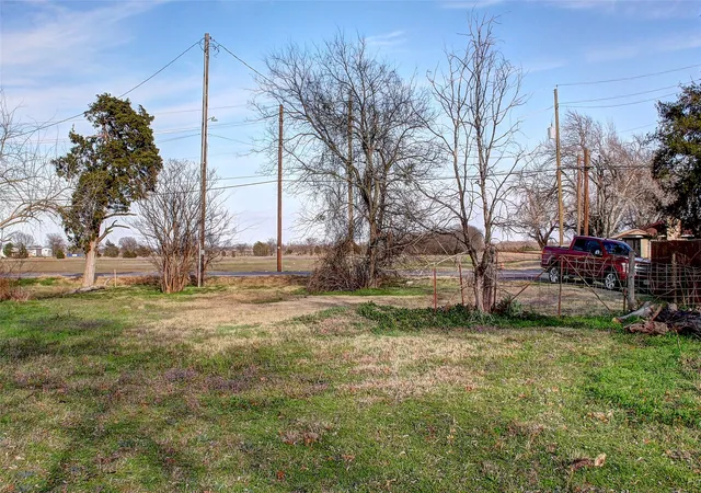 Photo 3 of Land for sale at 601 N Sherley Ave, Anna, TX 75409 | MLS# 21204426 | Listing updated on 2026-07-13