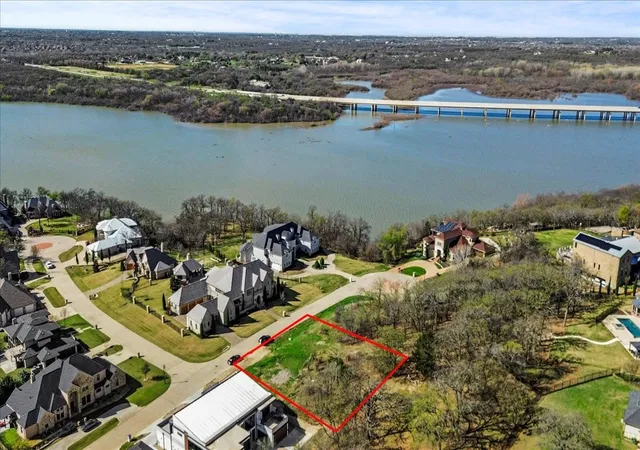 Photo 1 of Land for sale at 2309 Oak Bluff, Corinth, TX 76210 | MLS# 21205252 | Listing updated on 2026-10-06