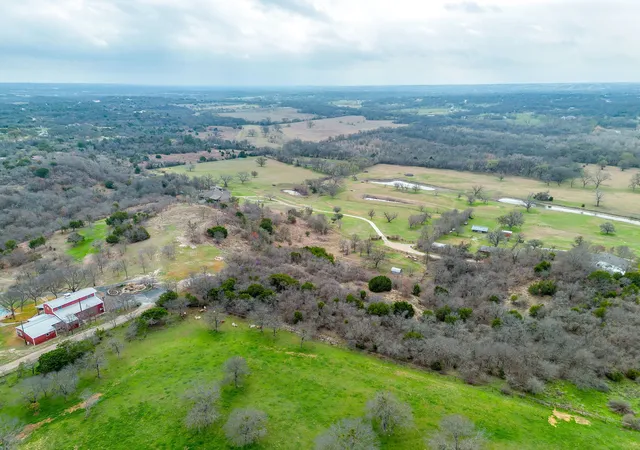 Photo 3 of Sale Pending at 450 Quail Ridge Rd, Aledo, TX 76008 | MLS# 21202481 | Listing updated on 2026-09-19