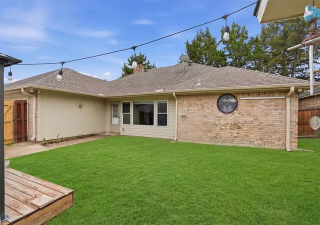 Homes for sale in Duncanville, TX | 411 Whispering Hills Dr, Duncanville, TX 75137 | MLS# 21204512