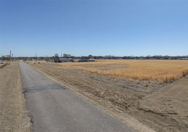 Photo 2 of Land for sale at Tbd Old Sherman Rd, Whitesboro, TX 76273 | MLS# 21195121 | Listing updated on 2026-09-02