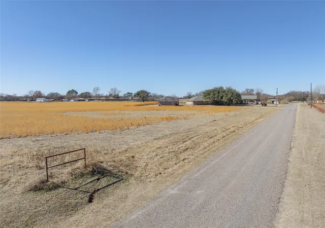 Photo 3 of Land for sale at Tbd Old Sherman Rd, Whitesboro, TX 76273 | MLS# 21195121 | Listing updated on 2026-09-02