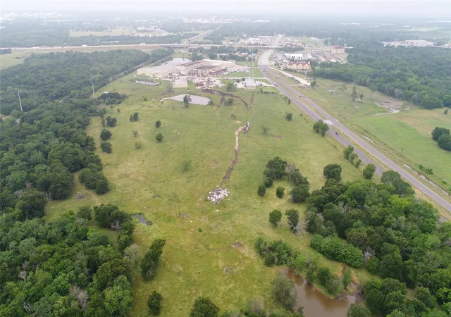 Photo 3 of Land for sale at 2170 E State Hwy 31, Corsicana, TX 75109 | MLS# 21205418 | Listing updated on 2026-09-03