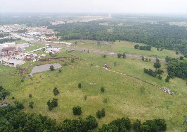 Photo 4 of Land for sale at 2170 E State Hwy 31, Corsicana, TX 75109 | MLS# 21205418 | Listing updated on 2026-09-03