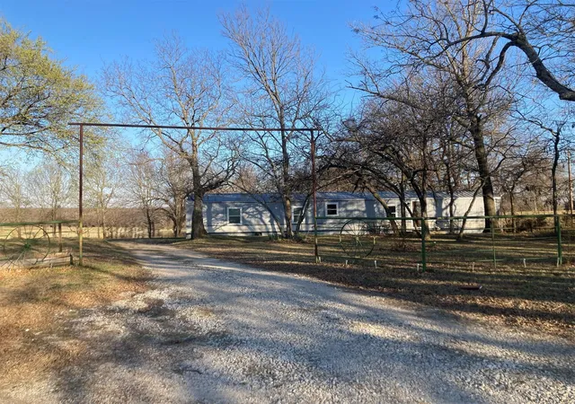 Photo 2 of Manufactured home for sale at 248  Shaffer Rd, Denison, TX 75021 | MLS# 21205249 | Listing updated on 2026-10-05