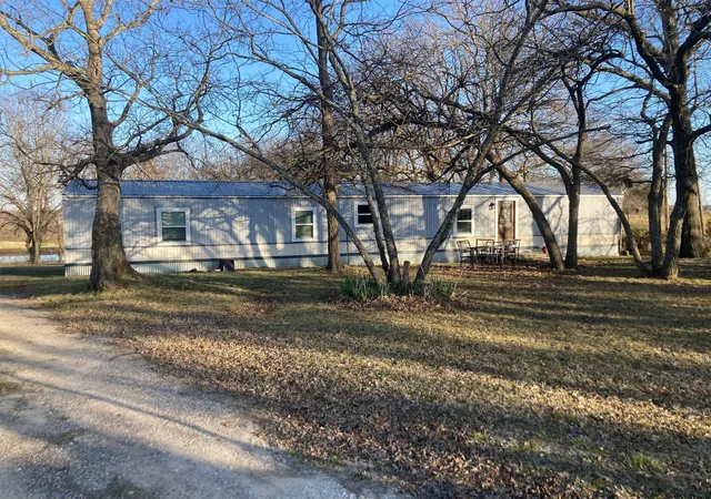 Photo 3 of Manufactured home for sale at 248  Shaffer Rd, Denison, TX 75021 | MLS# 21205249 | Listing updated on 2026-10-05