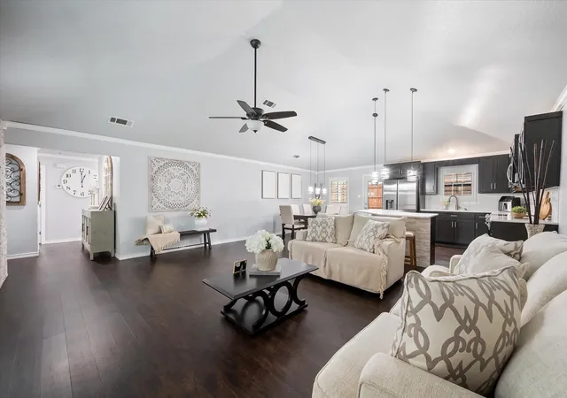 Photo 3 of Single family home for sale at 3104 Creekwood Ln, Fort Worth, TX 76123 | MLS# 21205829 | Listing updated on 2026-09-28