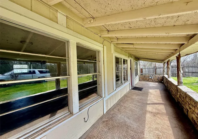 Homes for sale in Mineral Wells, TX | 503 Sw 15Th Ave, Mineral Wells, TX 76067 | MLS# 21205828