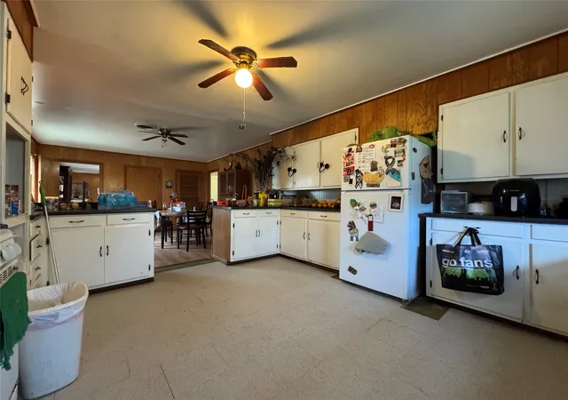 Homes for sale in Marlin, TX | 733 Foster St, Marlin, TX 76661 | MLS# 21205894