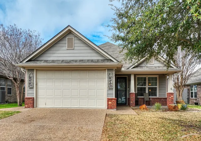 Homes for sale in Robinson, TX | 933 Heston Cir, Robinson, TX 76706 | MLS# 21205587