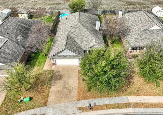 Homes for sale in Robinson, TX | 933 Heston Cir, Robinson, TX 76706 | MLS# 21205587