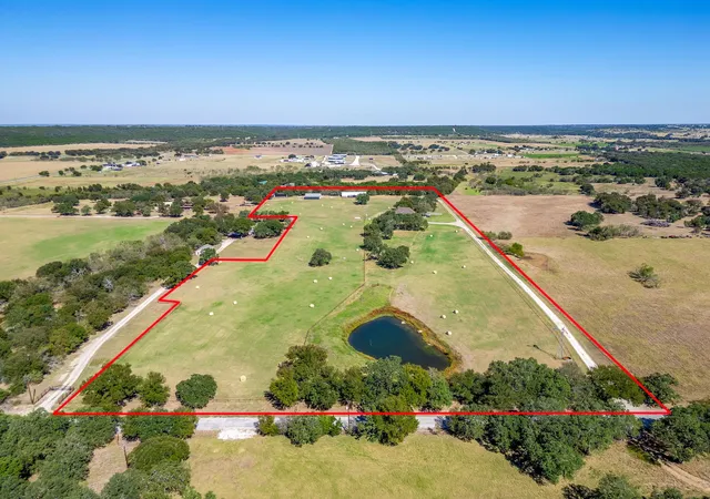 Photo 3 of Single family home for sale at 2608 Turkey Creek Rd, Mineral Wells, TX 76067 | MLS# 21205882 | Listing updated on 2026-08-20
