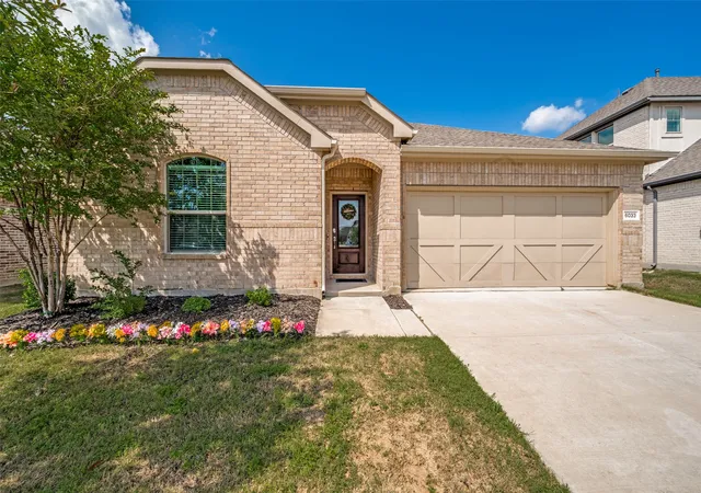 Photo 1 of Sale Pending at 6033 Hightower St, Aubrey, TX 76227 | MLS# 21206014 | Listing updated on 2026-07-19