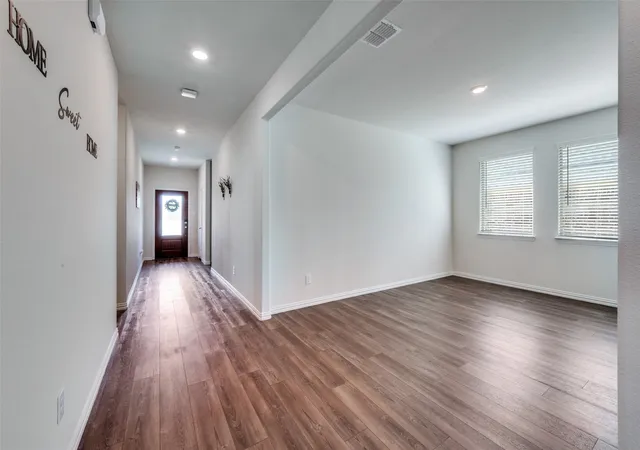 Photo 3 of Sale Pending at 6033 Hightower St, Aubrey, TX 76227 | MLS# 21206014 | Listing updated on 2026-07-19