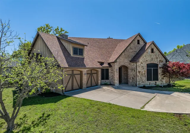 Homes for sale in Sherman, TX | 2705 Silverado Trl, Sherman, TX 75092 | MLS# 21203786