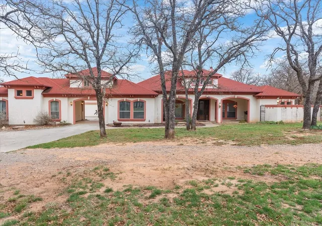 Photo 2 of Single family home for sale at 117 Redtail, Weatherford, TX 76088 | MLS# 21183721 | Listing updated on 2026-07-22