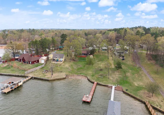 Homes for sale in Pittsburg, TX | 138 County Road 2404, Pittsburg, TX 75686 | MLS# 21205835