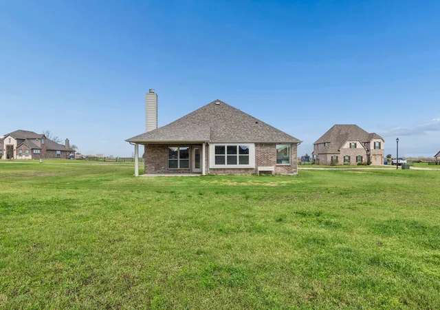 Homes for sale in Collinsville, TX | 708 Olivia Ln, Collinsville, TX 76233 | MLS# 21206264