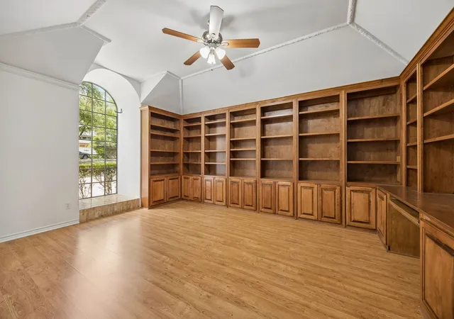 Photo 3 of Single family home for sale at 6218 Stonehill Dr, Dallas, TX 75254 | MLS# 21204828 | Listing updated on 2026-10-01