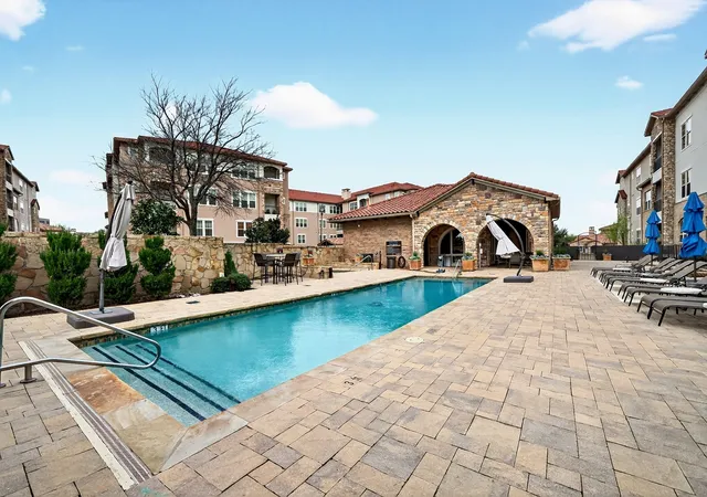 Homes for sale in Irving, TX | 555 Via Amalfi, Irving, TX 75039 | Houzeo