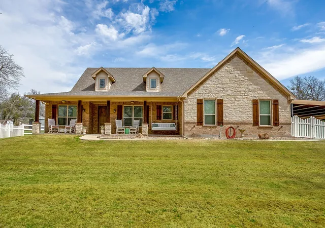Photo 3 of Land for sale at 1615 Sanger Dr, Springtown, TX 76082 | MLS# 21206297 | Listing updated on 2026-08-20