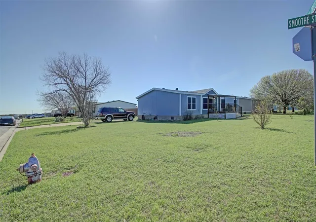 Homes for sale in Cleburne, TX | 2004 Fall Creek Rd, Cleburne, TX 76033 | MLS# 21203502