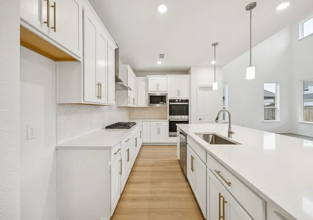 Photo 3 of Single family home for sale at 6729 Alvarado Dr, Mc Kinney, TX 75071 | MLS# 21206871 | Listing updated on 2026-07-05