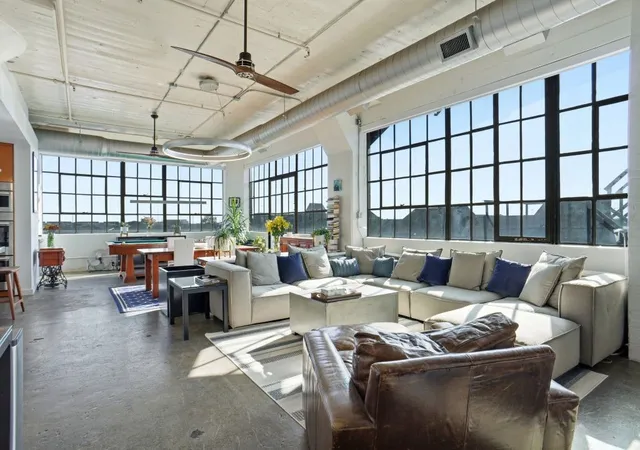 Photo 1 of Condo for sale at 2220 Canton St #407, Dallas, TX 75201 | MLS# 21204843 | Listing updated on 2026-08-25