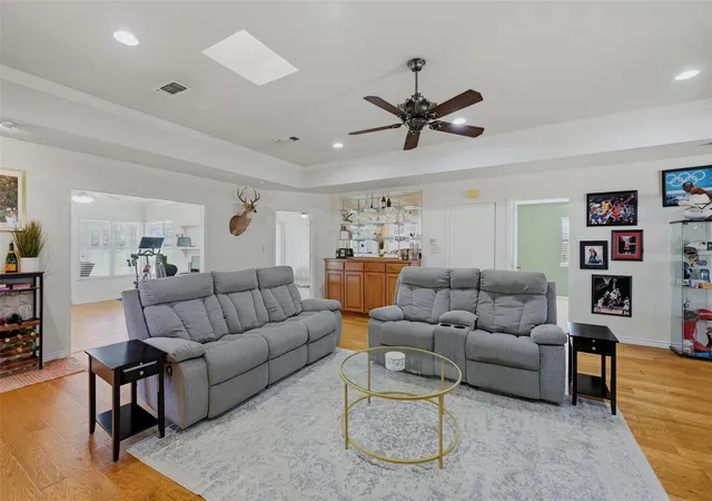 Homes for sale in Lake Kiowa, TX | 718 Kiowa Dr W, Lake Kiowa, TX 76240 | MLS# 21204910