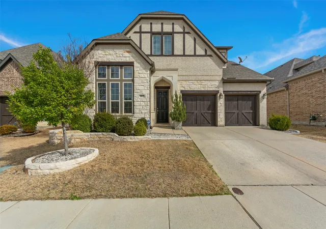 Photo 2 of Single family home for sale at 7017 St George S Dr, Mc Kinney, TX 75070 | MLS# 21204553 | Listing updated on 2026-08-23